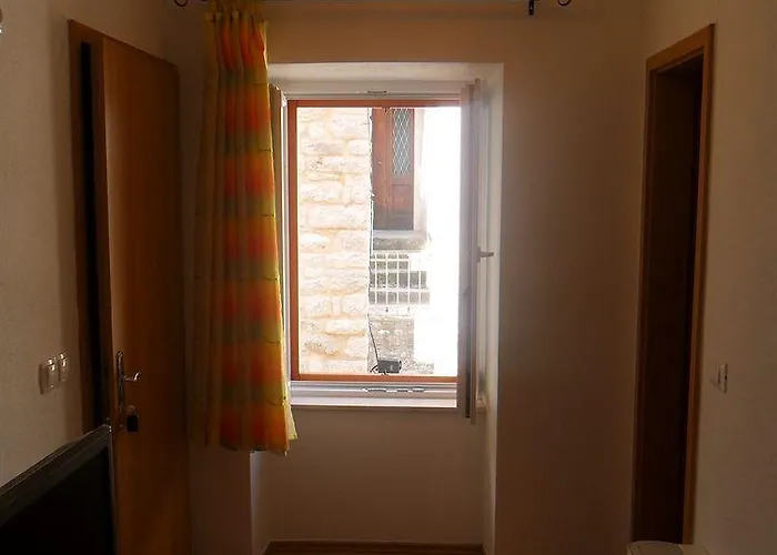 Ruzica Τρογκίρ