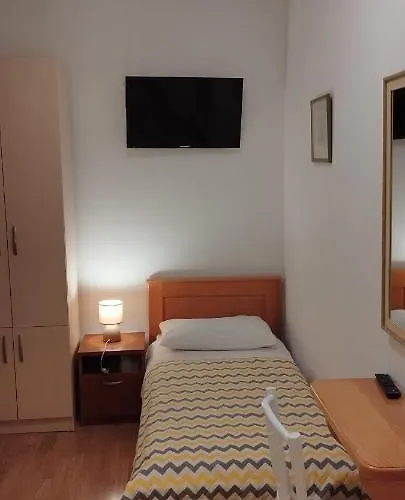 Casa de hóspedes Ruzica 3*